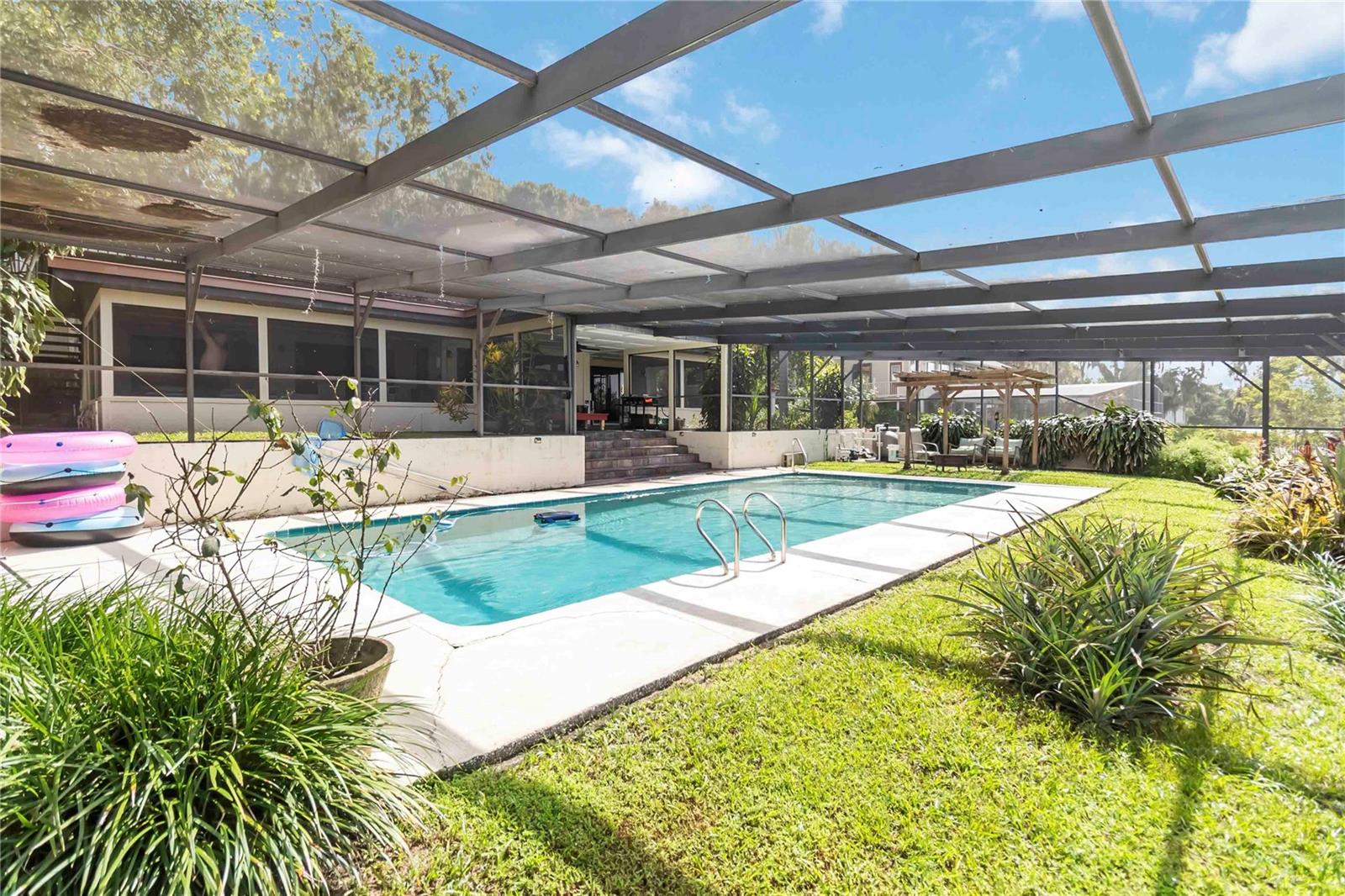 Image 4 of 44 For 11210 Elderberry Court