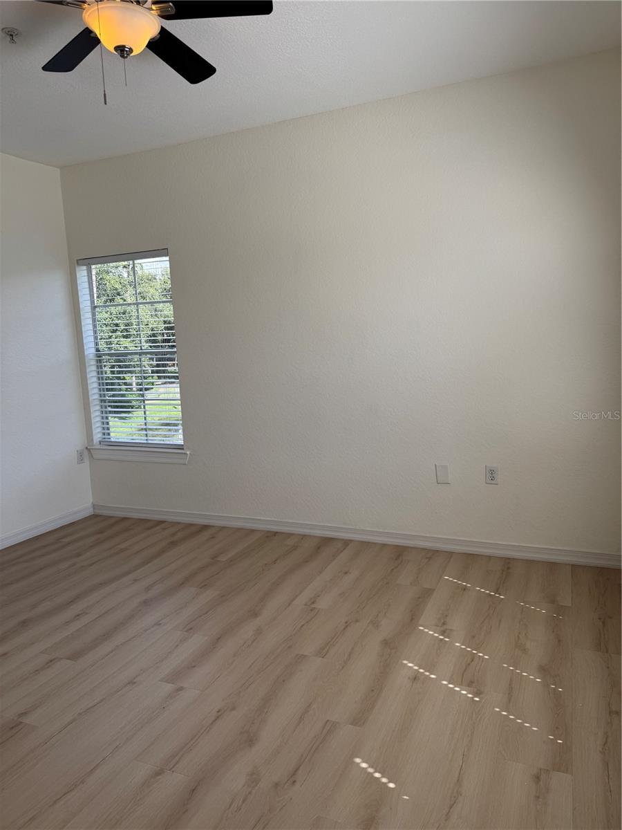 Image 9 of 15 For 2314 Midtown Terrace 1128