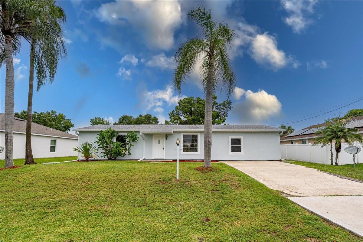Details for 711 Northwest Riverside Dr, ST LUCIE WEST, FL 34983