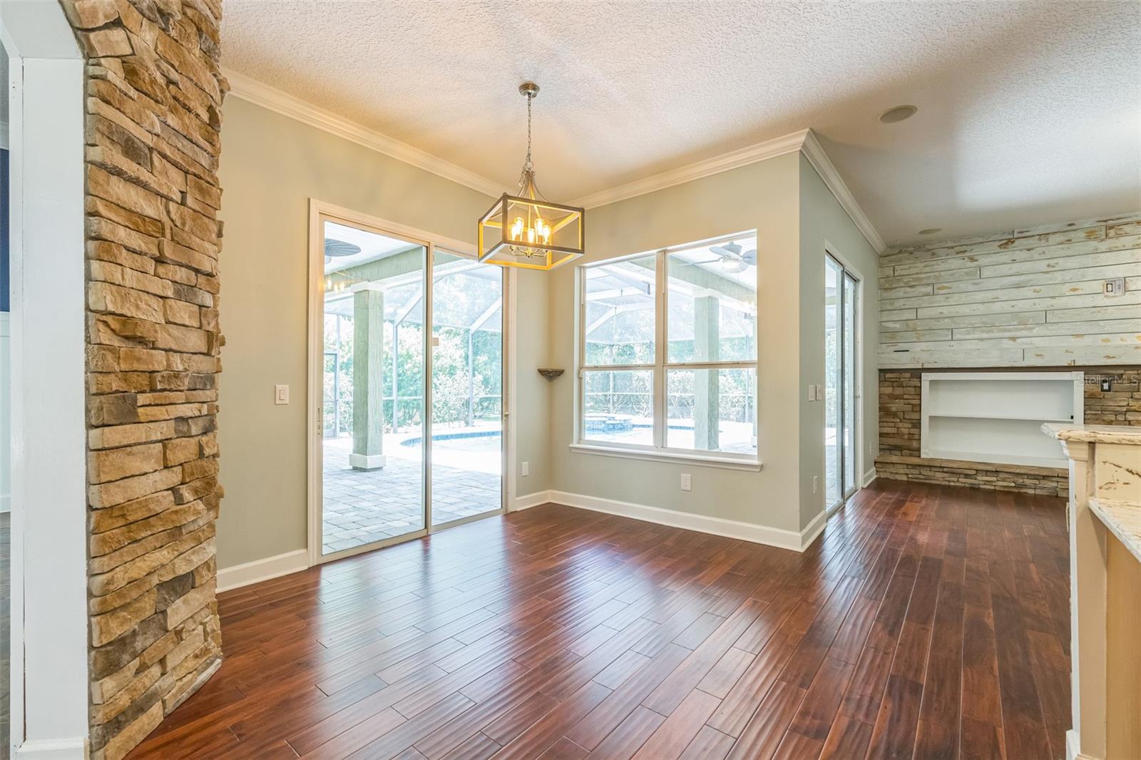 Image 10 of 32 For 1818 Cobblestone Lane