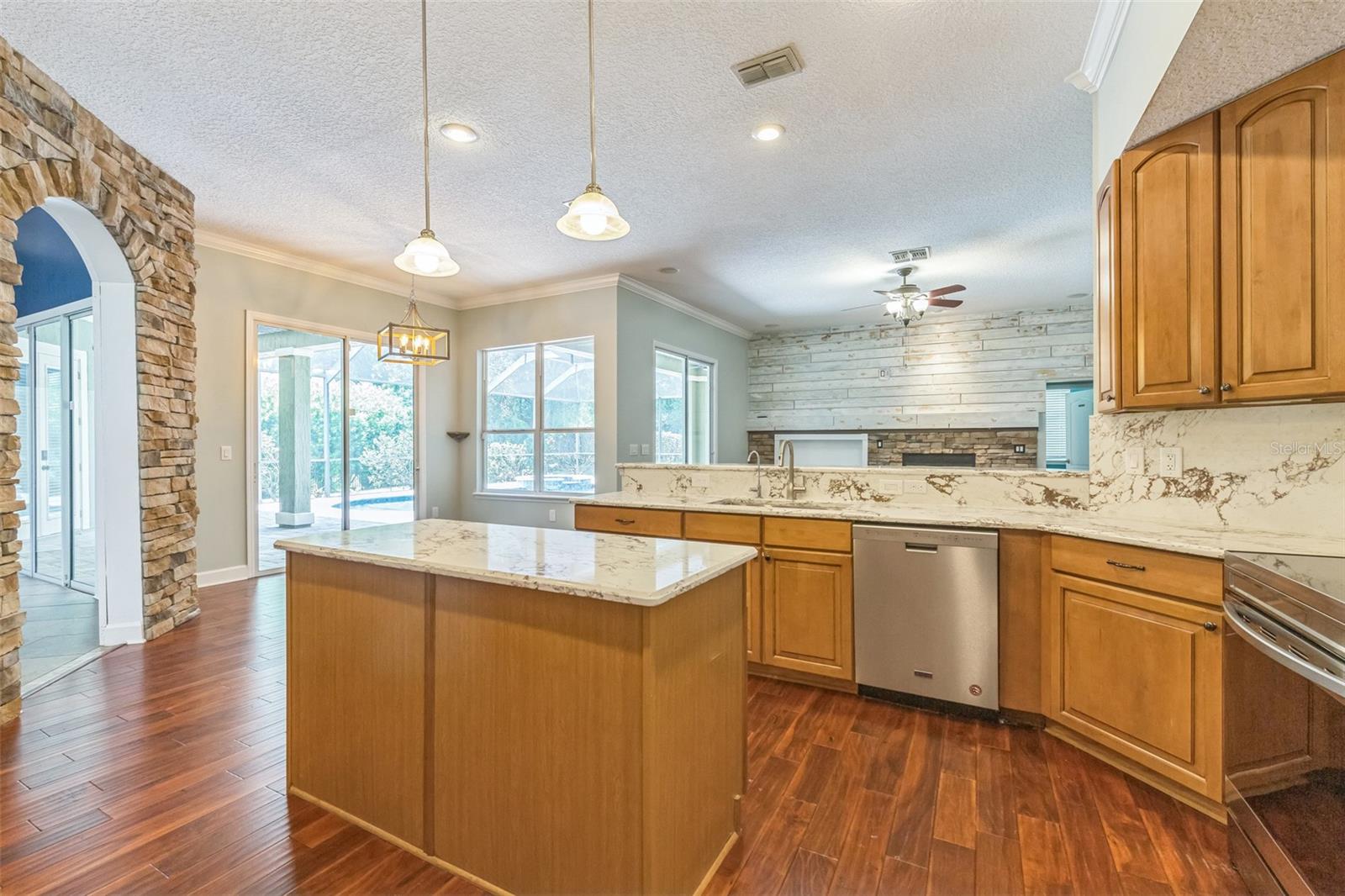 Image 13 of 32 For 1818 Cobblestone Lane