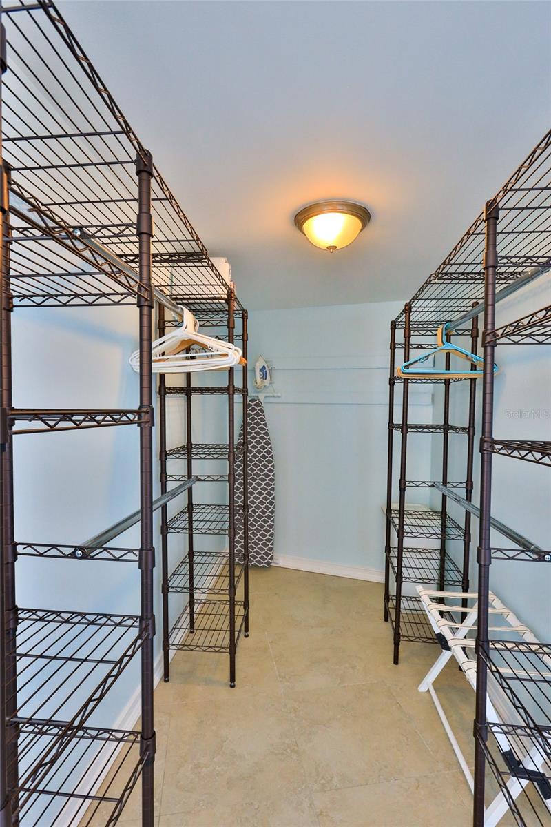 Image 21 of 31 For 2625 South Atlantic Avenue  12bsw