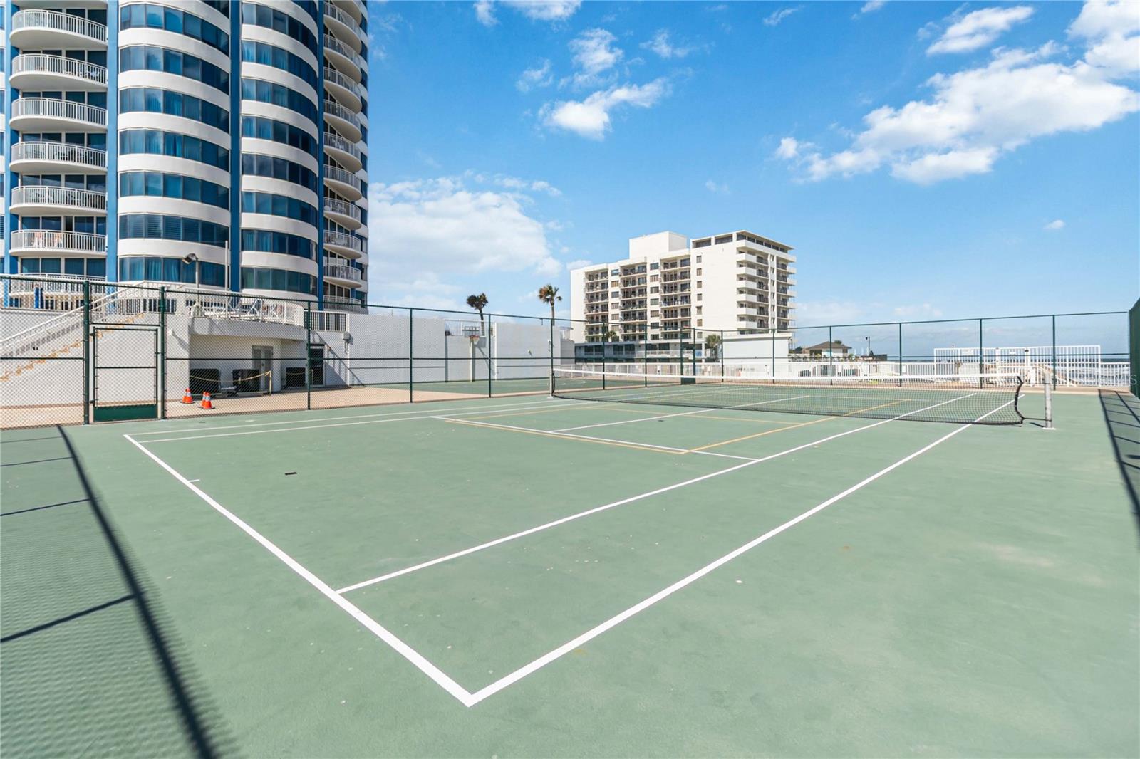 Image 45 of 53 For 2625 South Atlantic Avenue  12bsw