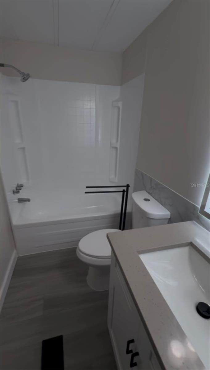 Image 11 of 28 For 403 Clearwater Avenue
