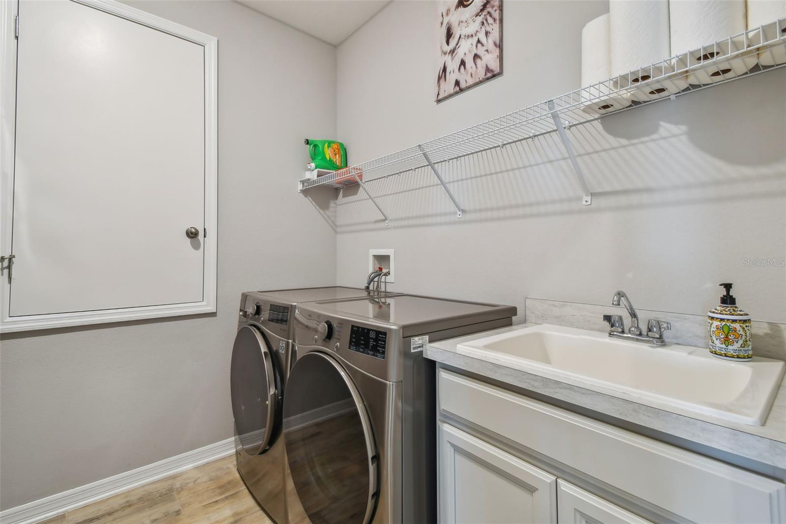 Image 46 of 69 For 2433 Santa Vista Loop
