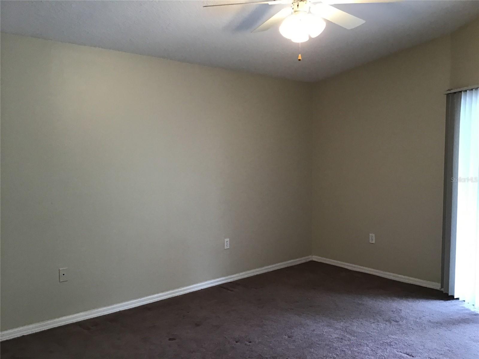 Image 4 of 24 For 123 Harwood Circle
