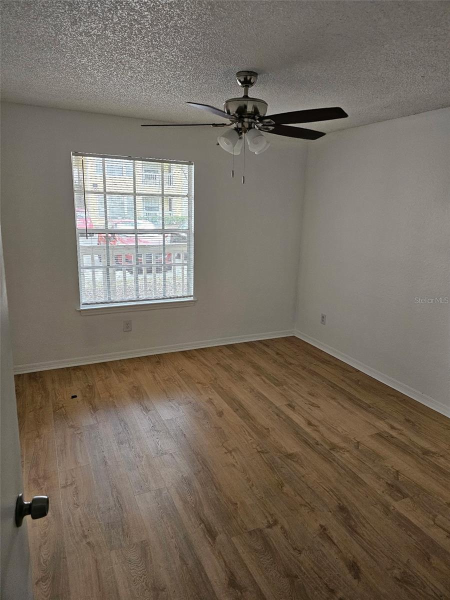 Image 3 of 10 For 1023 Hiawassee Road 4013