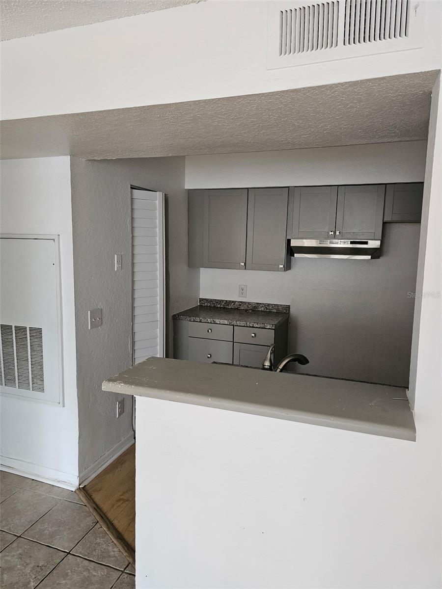 Image 5 of 10 For 1023 Hiawassee Road 4013