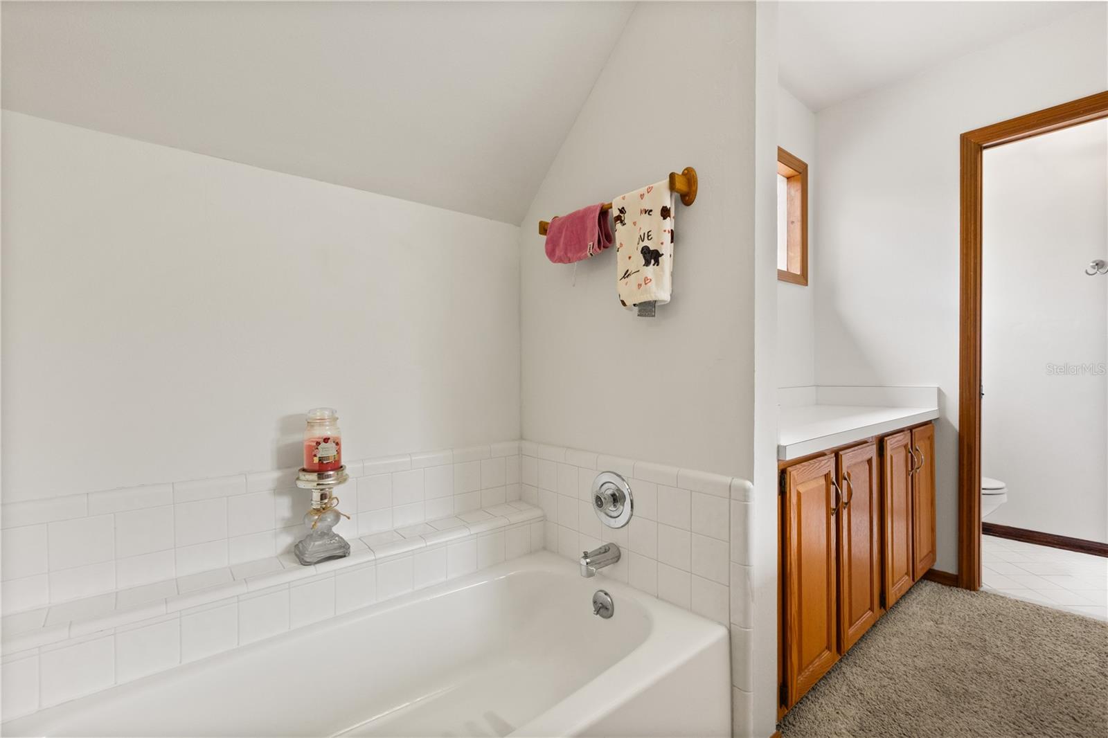 Image 17 of 36 For 1685 Normandy Boulevard