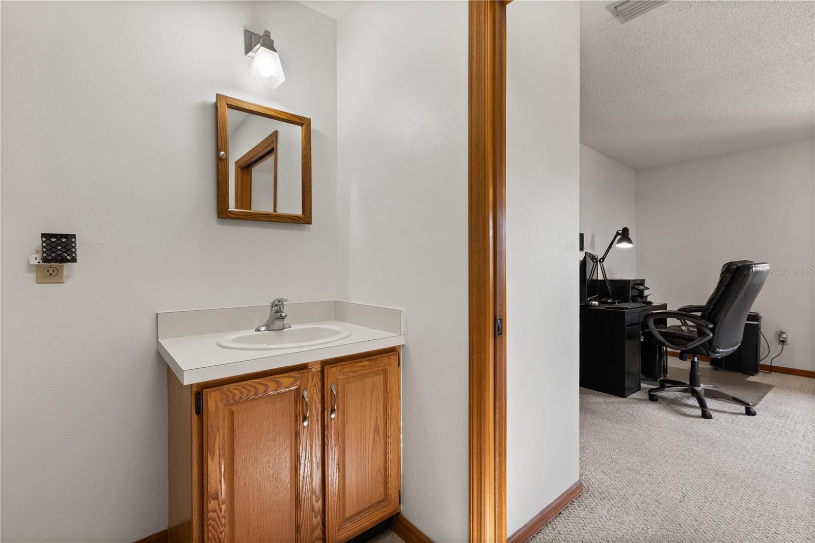 Image 18 of 36 For 1685 Normandy Boulevard