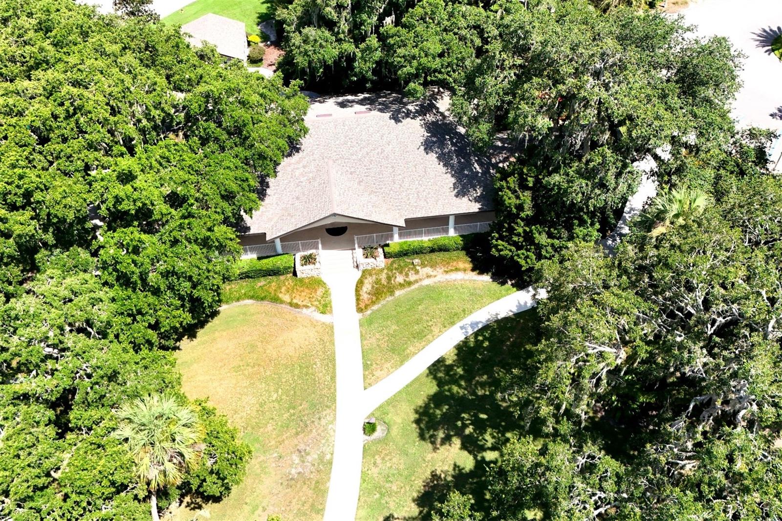 Image 32 of 36 For 209 Fairway Drive 209