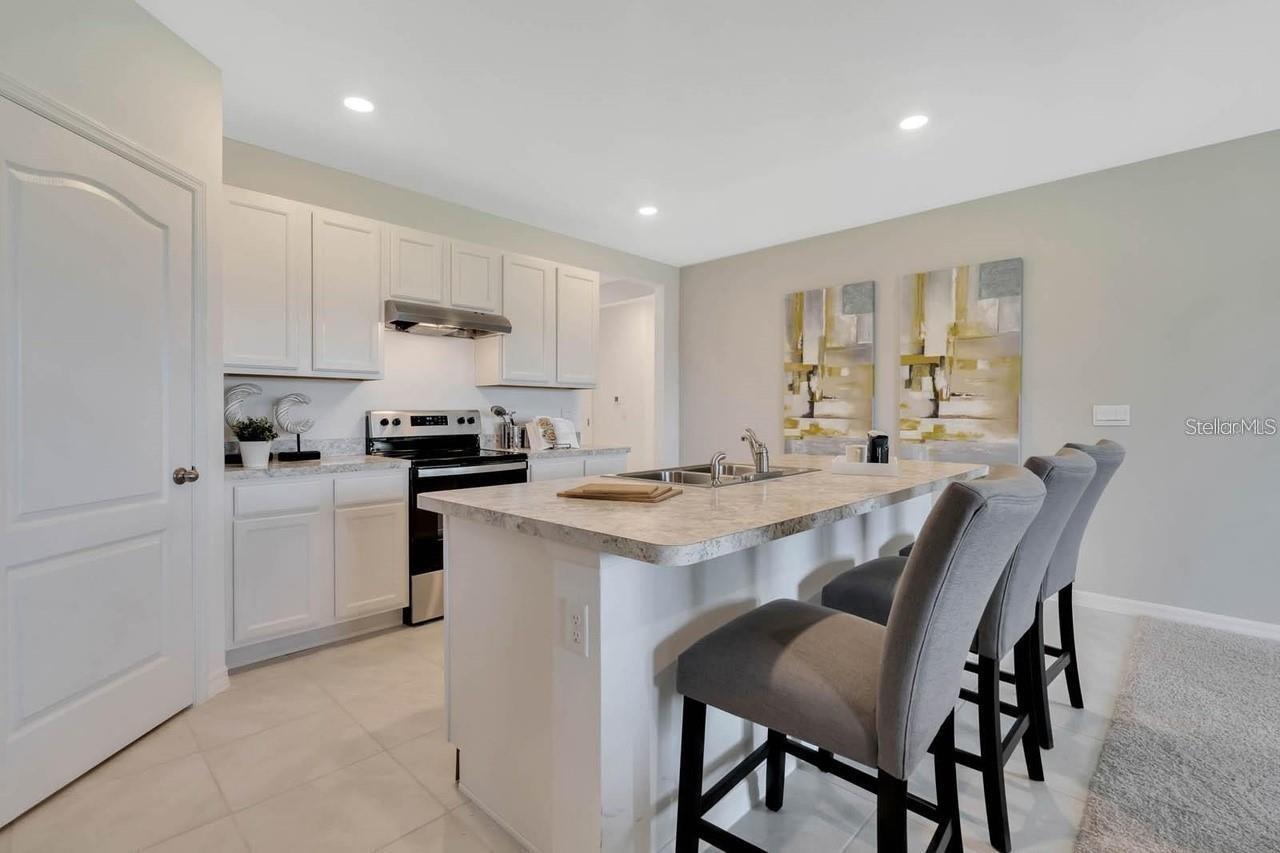Image 3 of 15 For 1542 Wax Myrtle Way