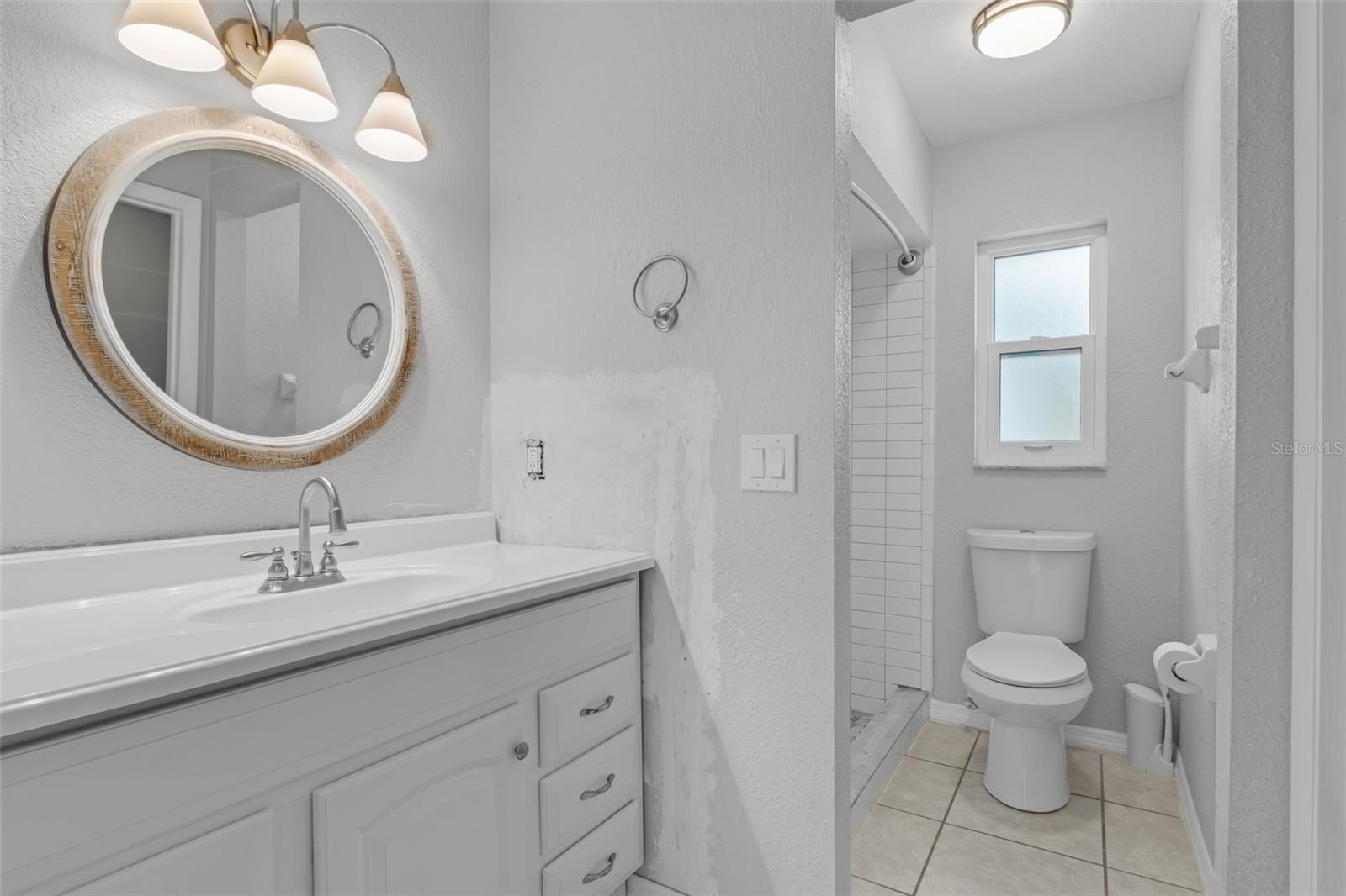 Image 15 of 24 For 9601 Gulfstream Blvd
