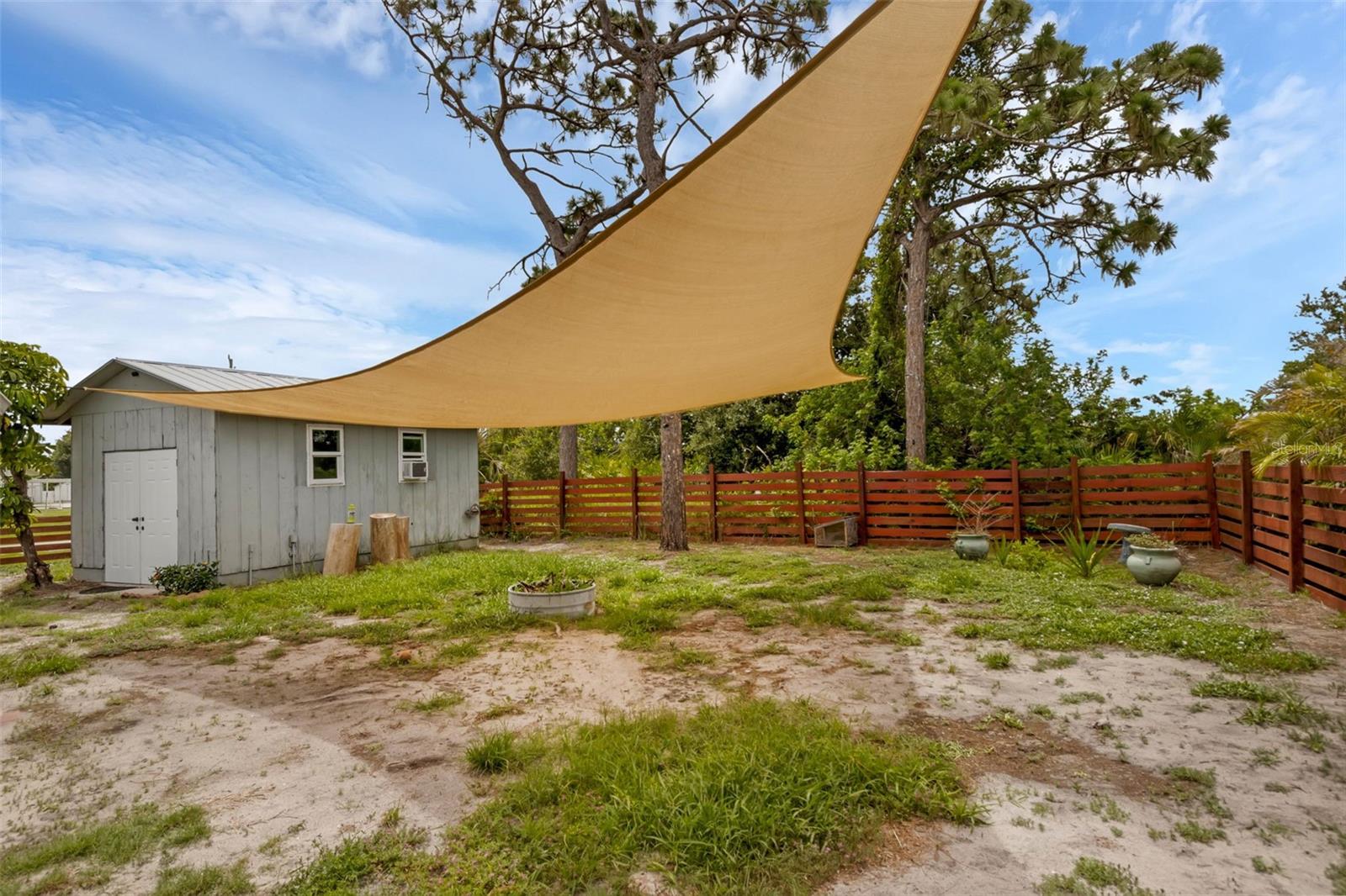 Image 20 of 24 For 9601 Gulfstream Blvd