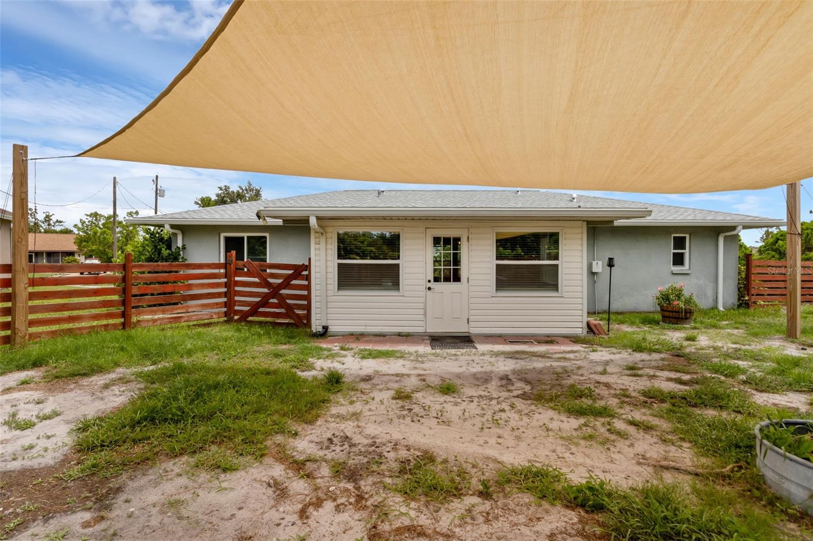 Image 22 of 24 For 9601 Gulfstream Blvd