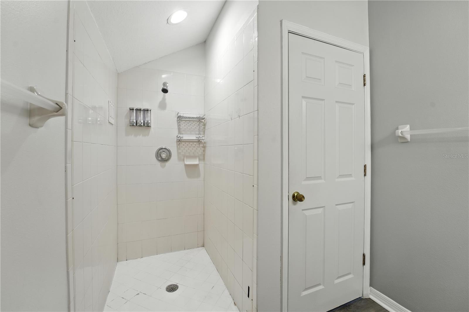 Image 39 of 46 For 6839 Hidden Glade Place