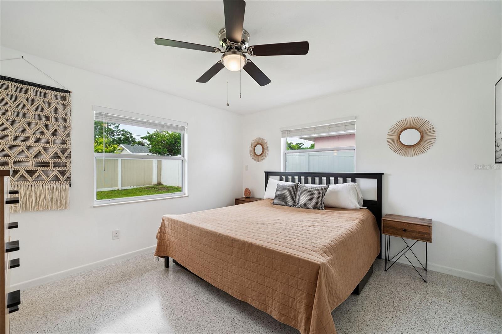 Image 11 of 39 For 2844 Scarlet Road
