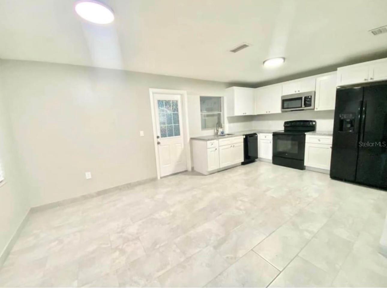 Image 3 of 14 For 604 Patrick Avenue