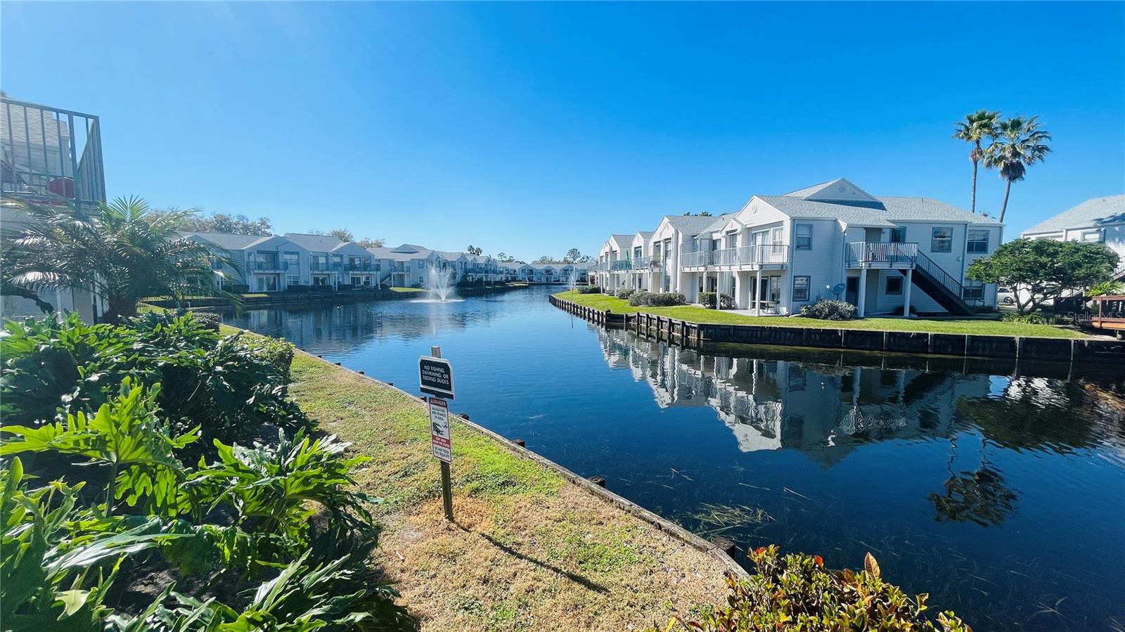 Image 16 of 18 For 2512 Woodgate Boulevard 204