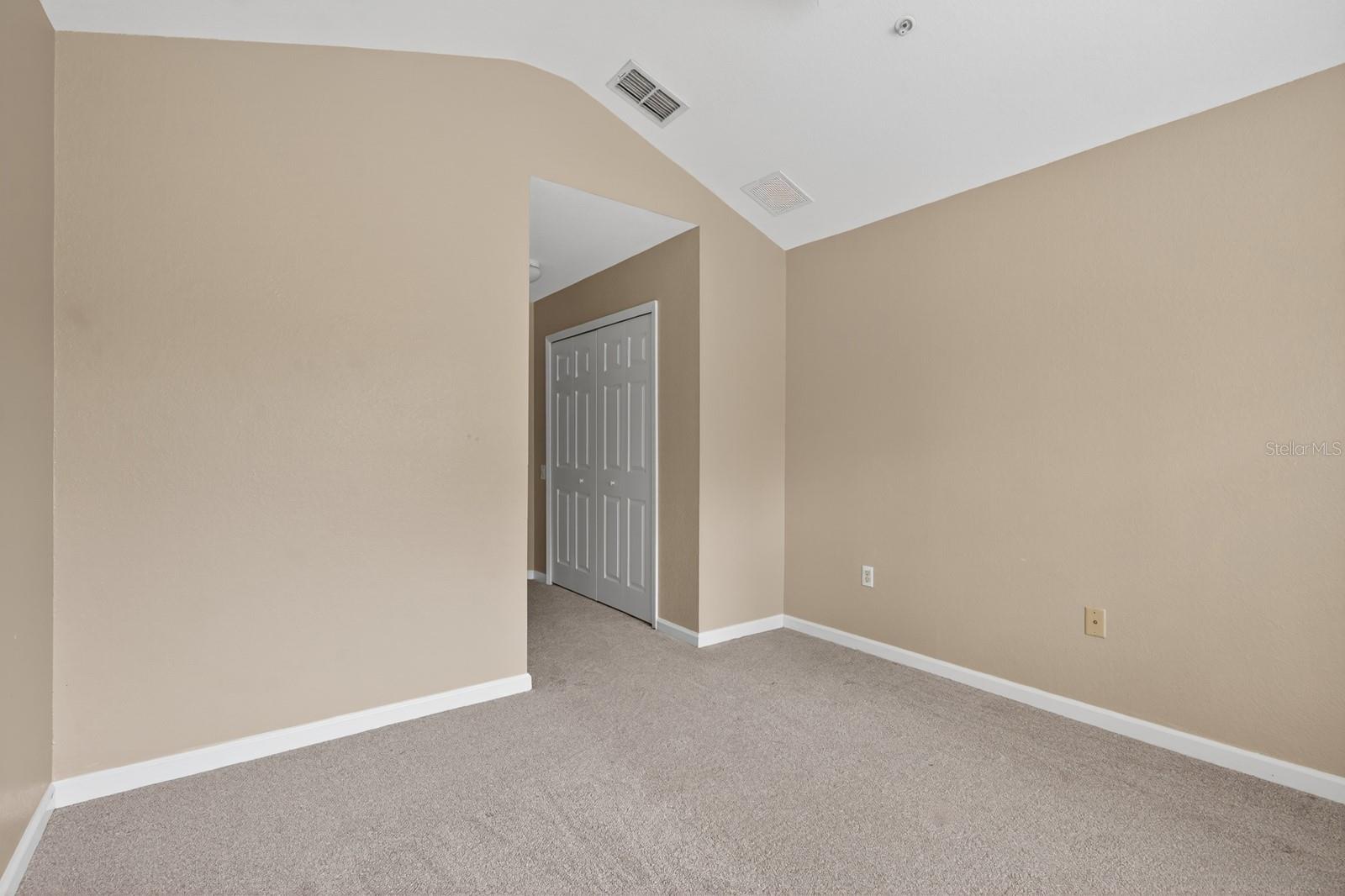 Image 17 of 20 For 7119 Showcase Lane