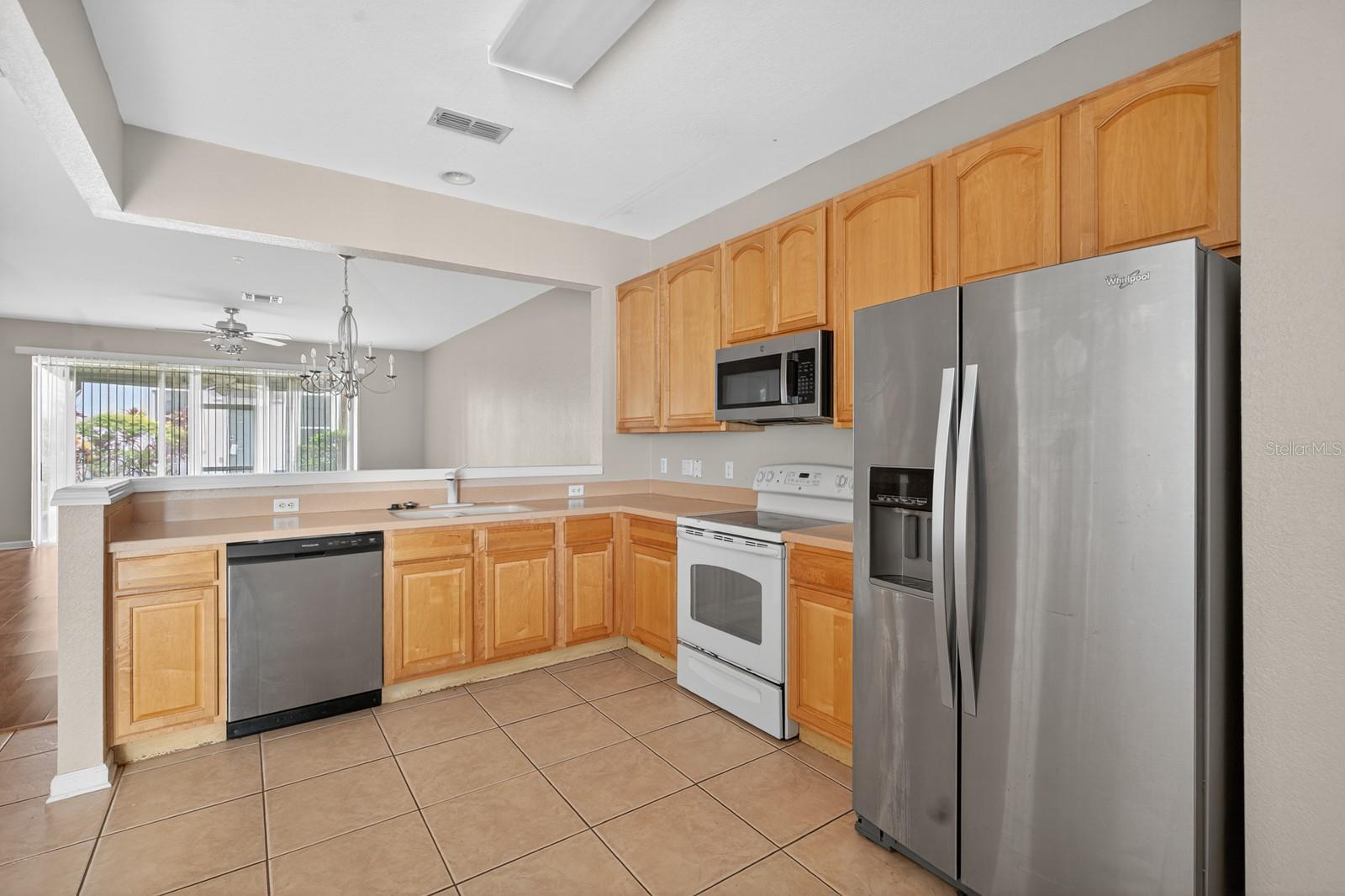 Image 7 of 20 For 7119 Showcase Lane