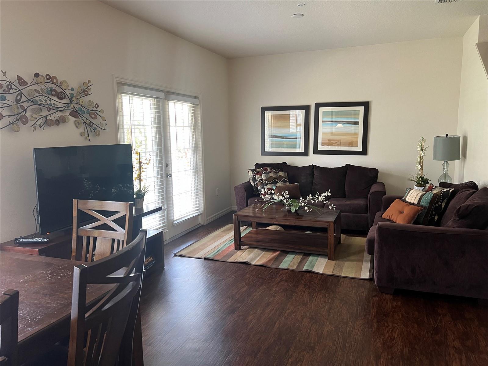 Image 3 of 8 For 2903 Edenshire Way 104