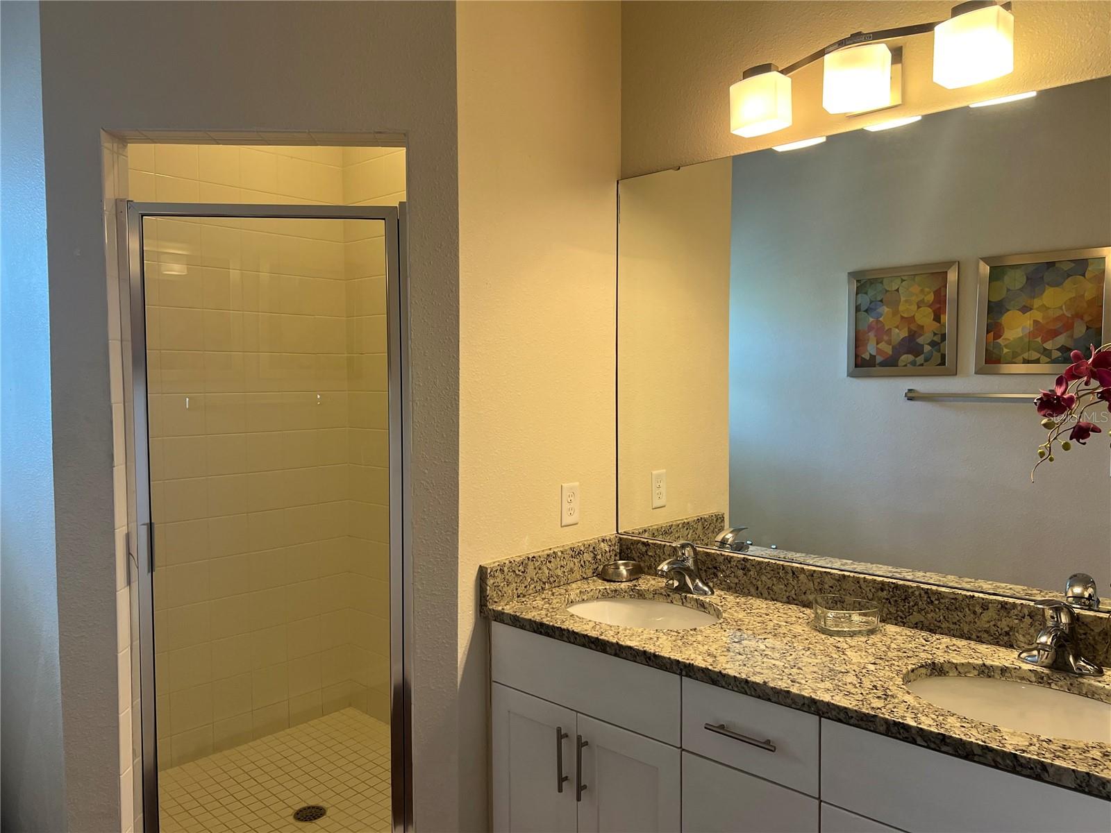 Image 6 of 8 For 2903 Edenshire Way 104