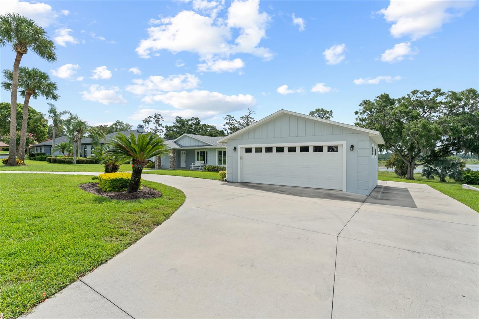 Image 3 of 53 For 1193 Errol Parkway