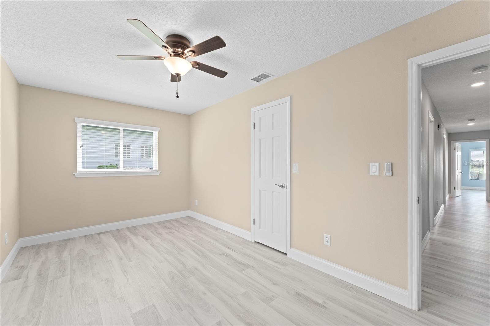 Image 42 of 53 For 1193 Errol Parkway