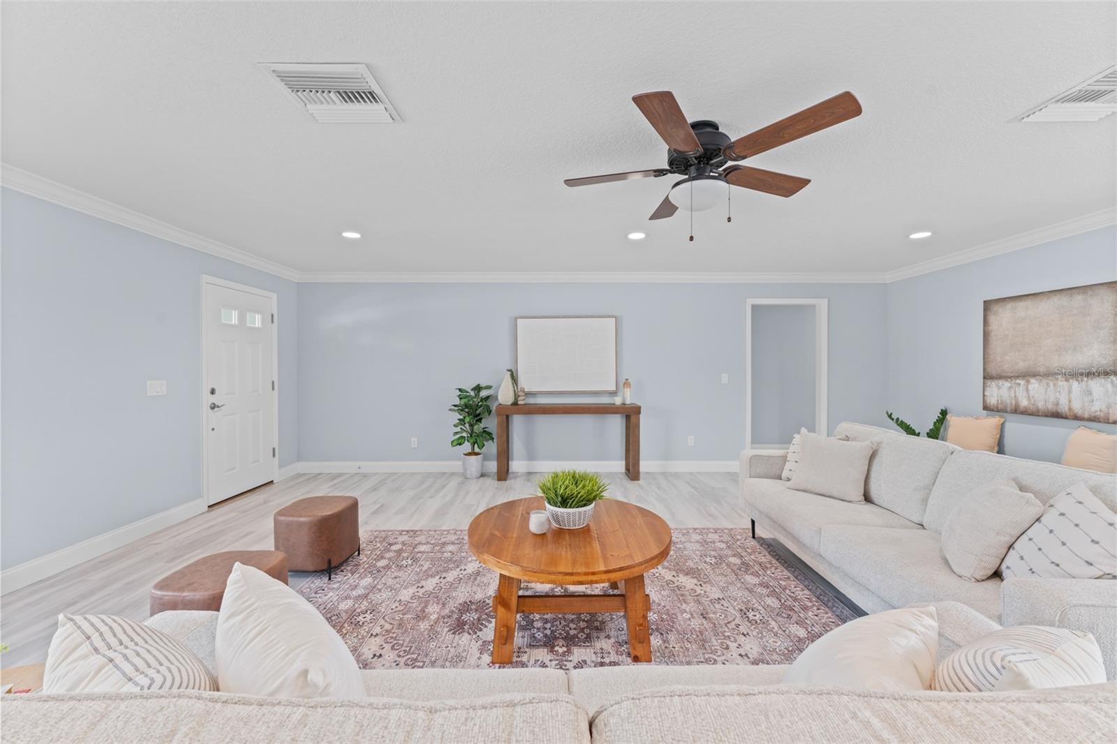 Image 8 of 53 For 1193 Errol Parkway