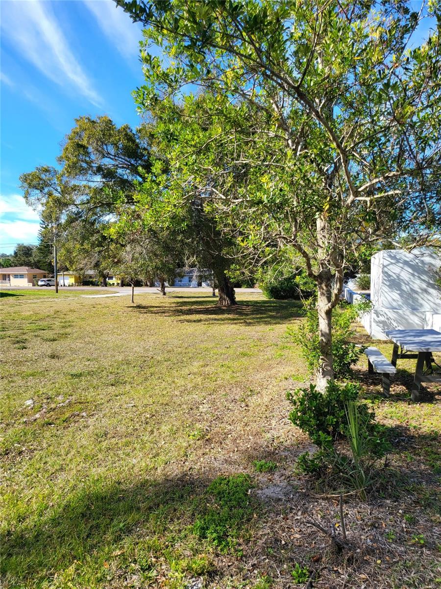 Image 2 of 14 For 2131 Coachman Road