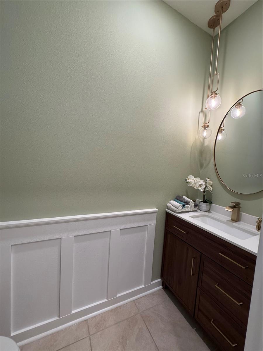 Image 11 of 27 For 1314 Isleta Loop