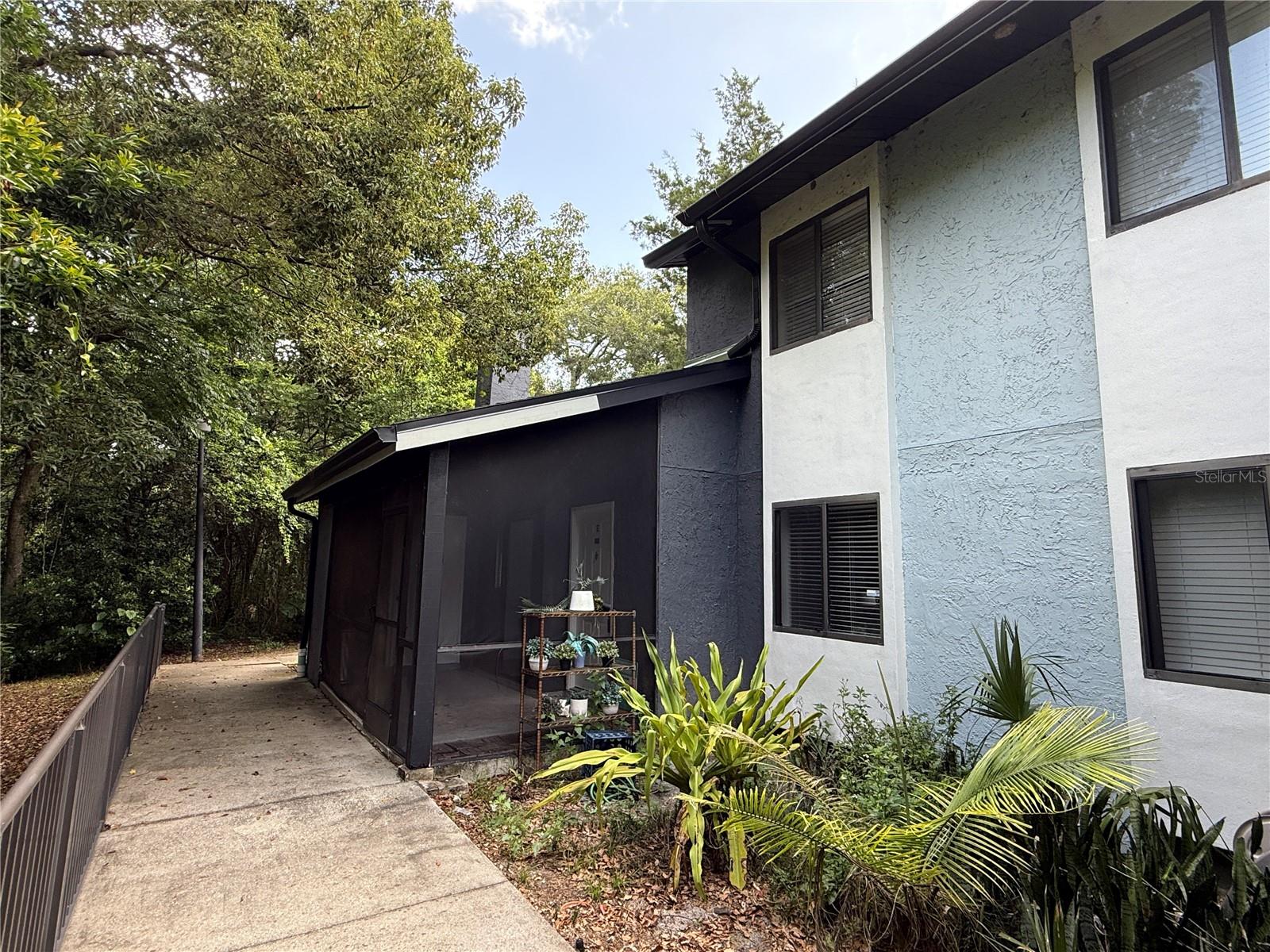 Details for 238 Riverbend Drive 105, ALTAMONTE SPRINGS, FL 32714