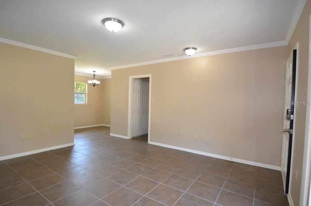 Image 3 of 26 For 615 Sarita Street