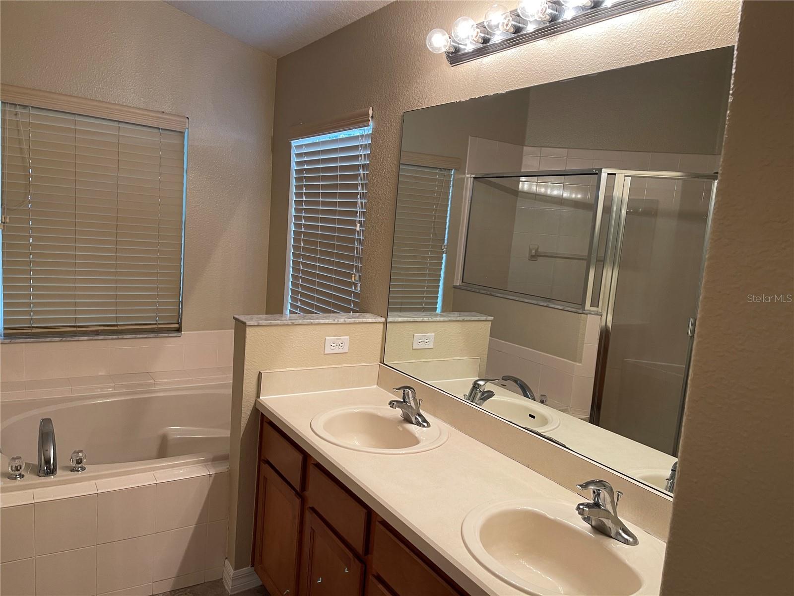 Image 8 of 17 For 3143 Lindera Drive
