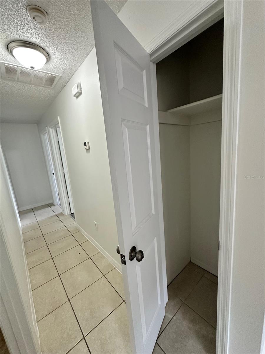 Image 10 of 18 For 463 Apopka Hills Circle