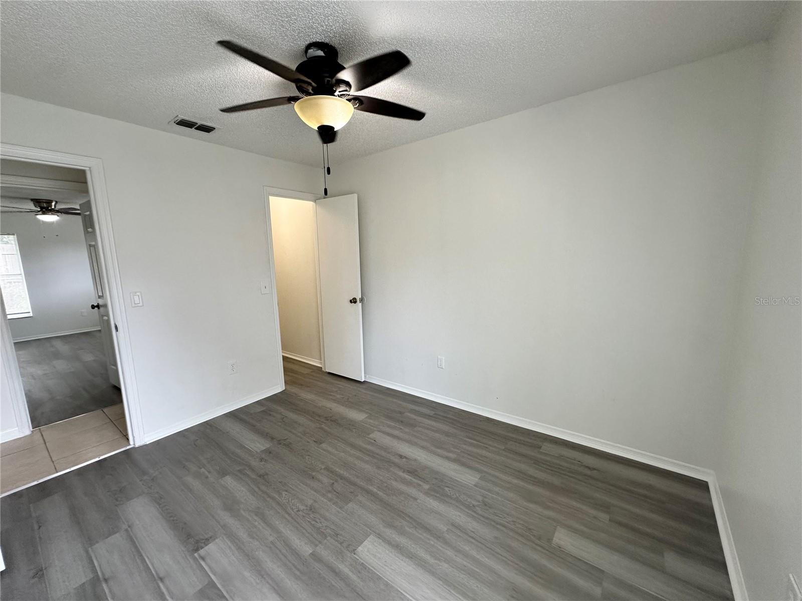 Image 12 of 18 For 463 Apopka Hills Circle