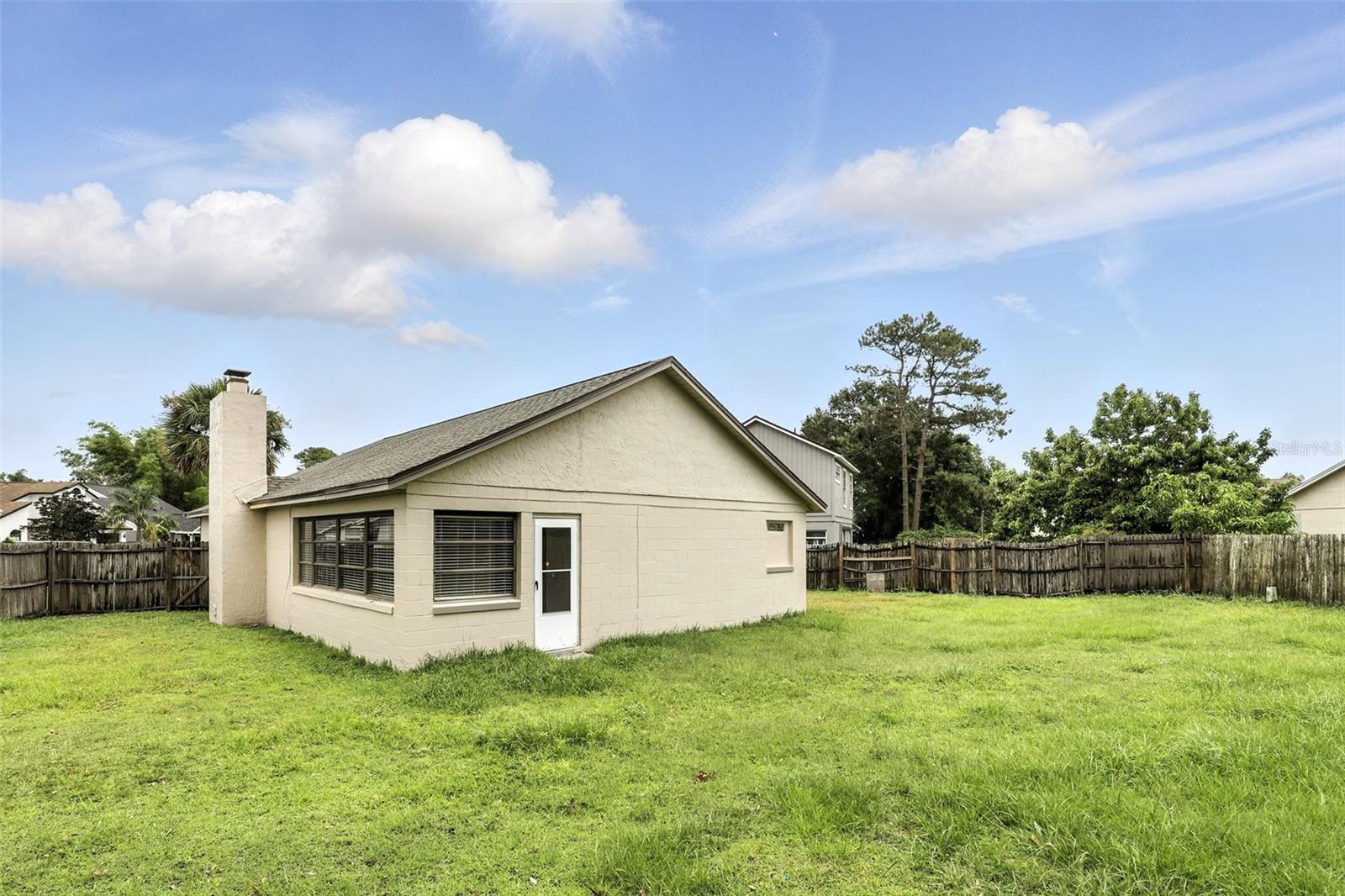 Image 29 of 37 For 7810 Wortham Court