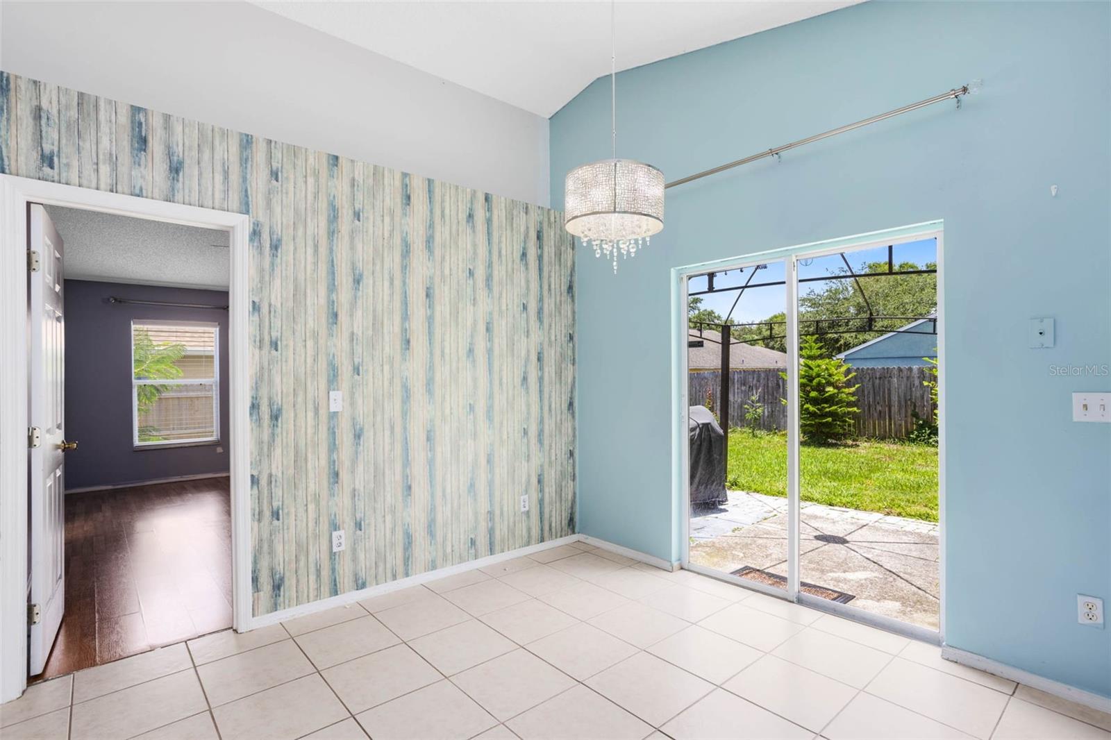 Image 10 of 35 For 1558 Palmstone Drive