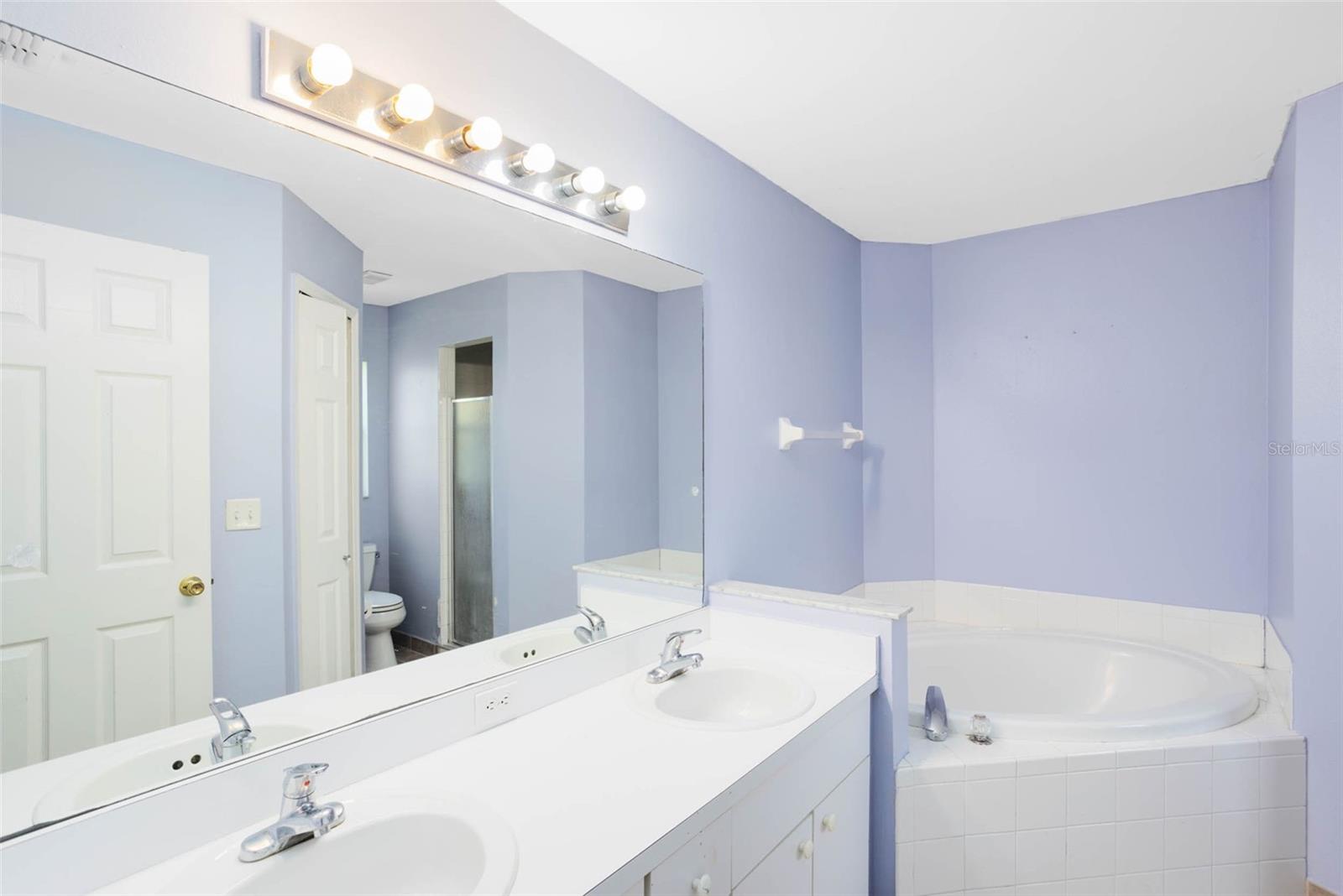 Image 14 of 35 For 1558 Palmstone Drive