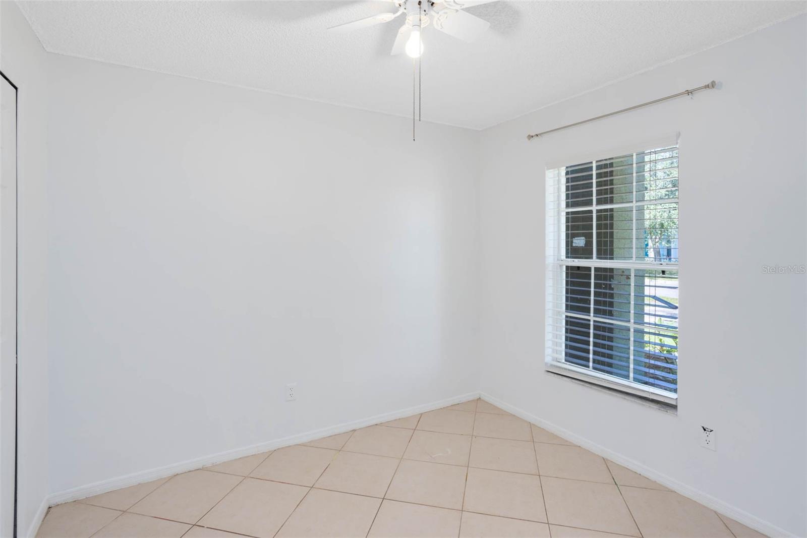 Image 16 of 35 For 1558 Palmstone Drive