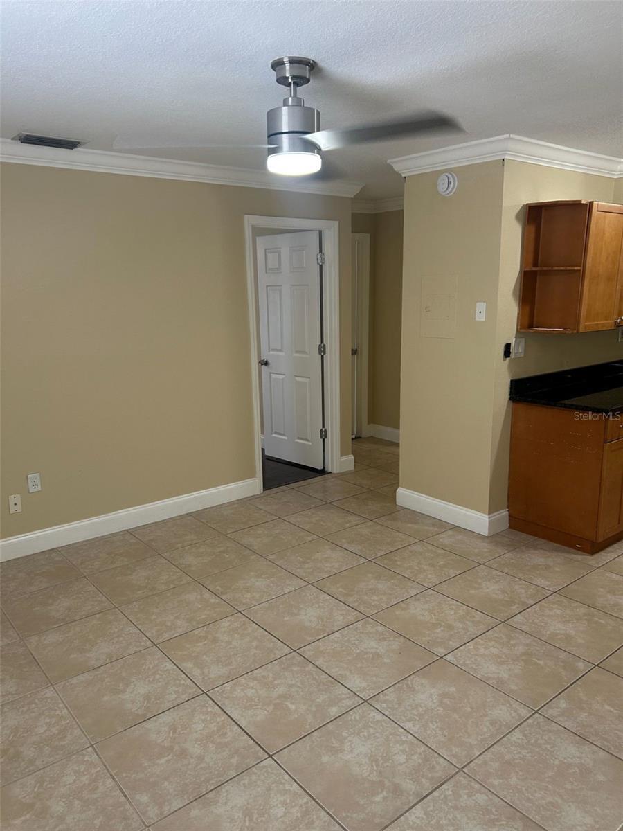 Image 4 of 9 For 5221 Bayshore Boulevard 46