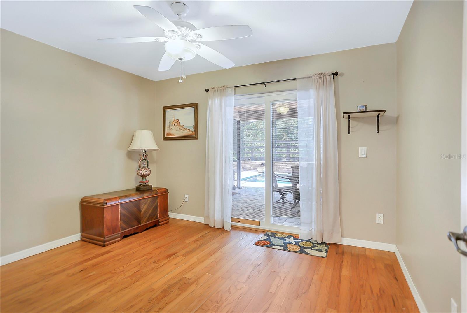 Image 22 of 43 For 205 White Dove Avenue