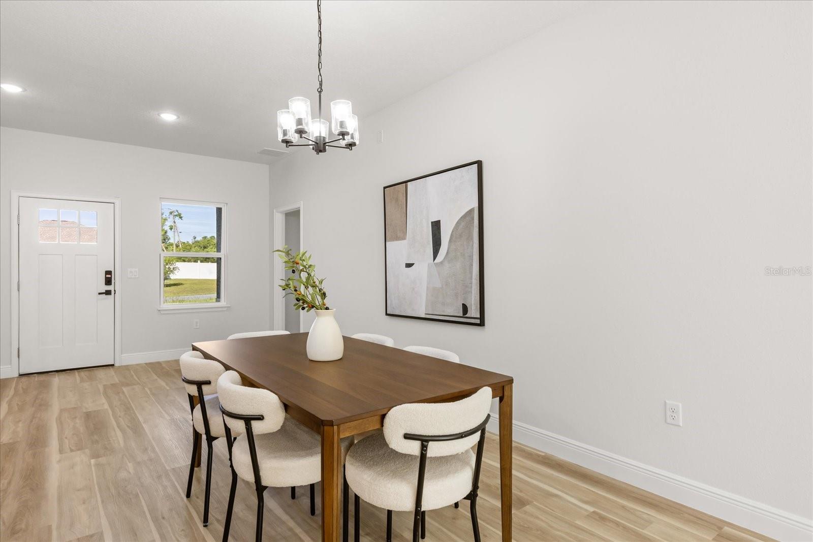 Image 6 of 33 For 1970 160th Place