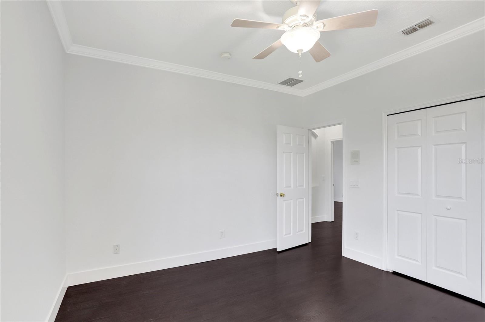 Image 40 of 57 For 10071 Cypress Knee Circle