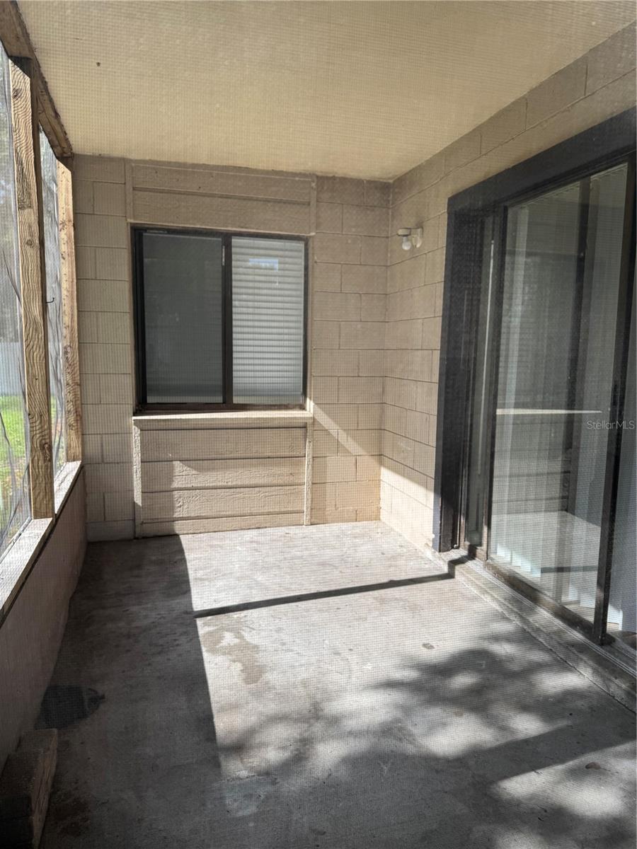 Image 18 of 22 For 2541 Myrtle Avenue A