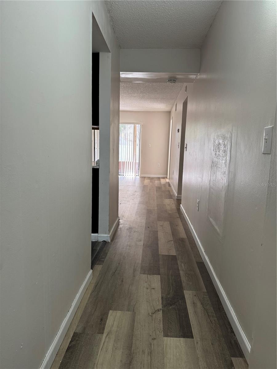 Image 2 of 22 For 2541 Myrtle Avenue A