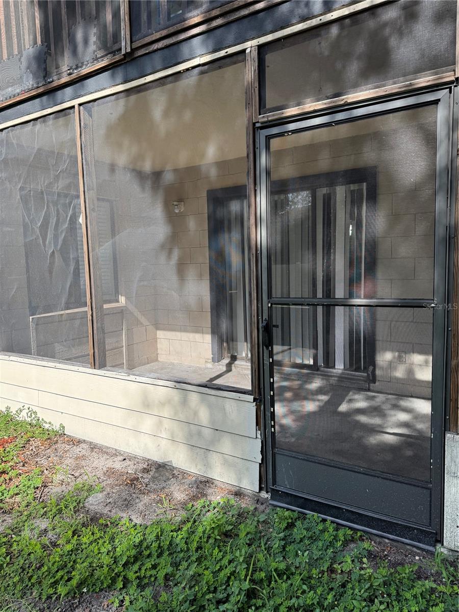 Image 20 of 22 For 2541 Myrtle Avenue A