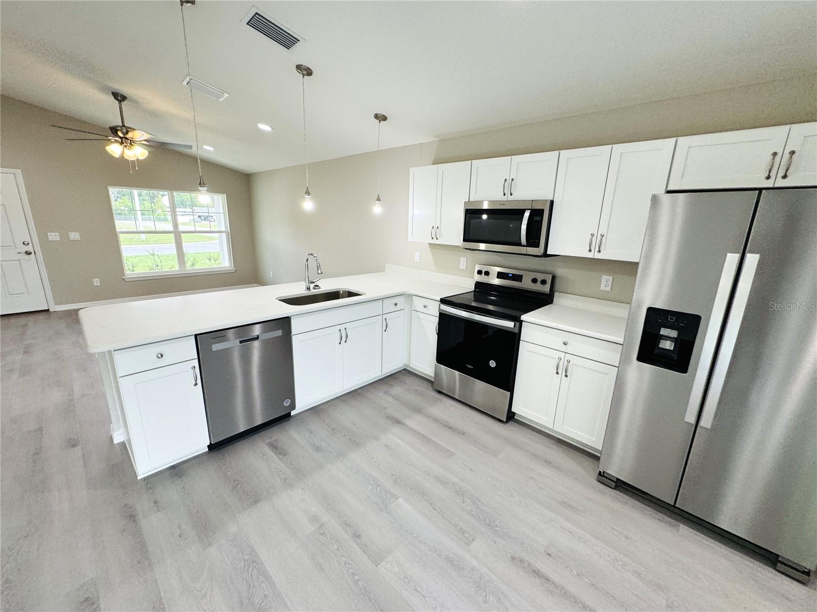 Image 3 of 12 For 6584 108th Lane