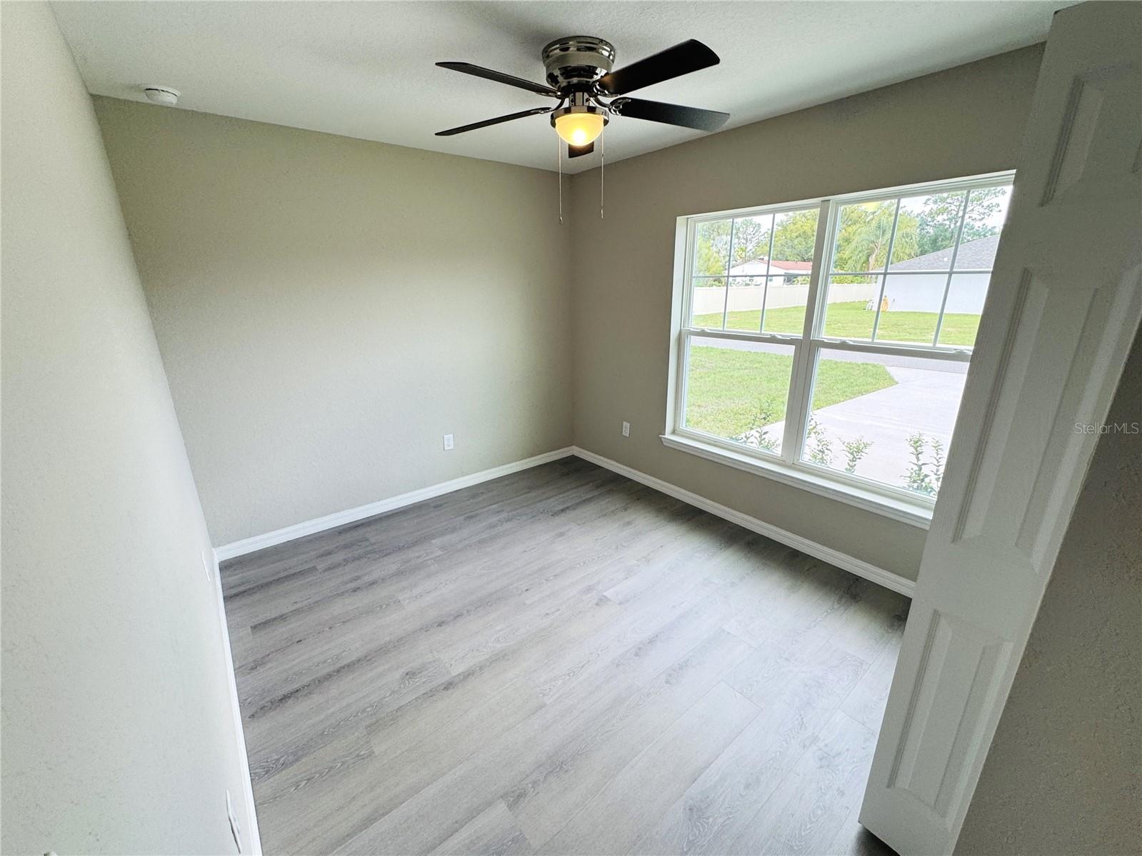 Image 7 of 12 For 6584 108th Lane